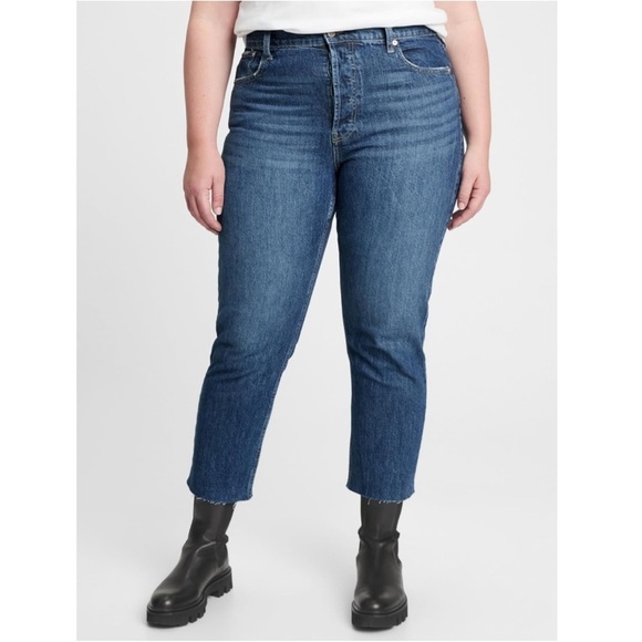 GAP Womens High Rise Cheeky Straight Jeans in Dark Stillwell 32 Reg Raw Hem - Picture 7 of 9